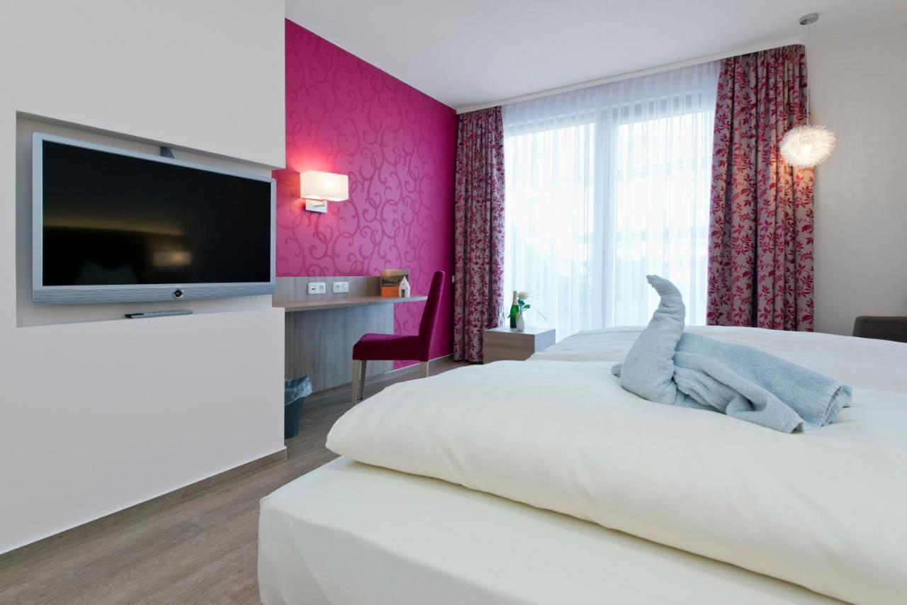 Landhotel Im Klostereck Strubel-Roos Флонхайм Экстерьер фото